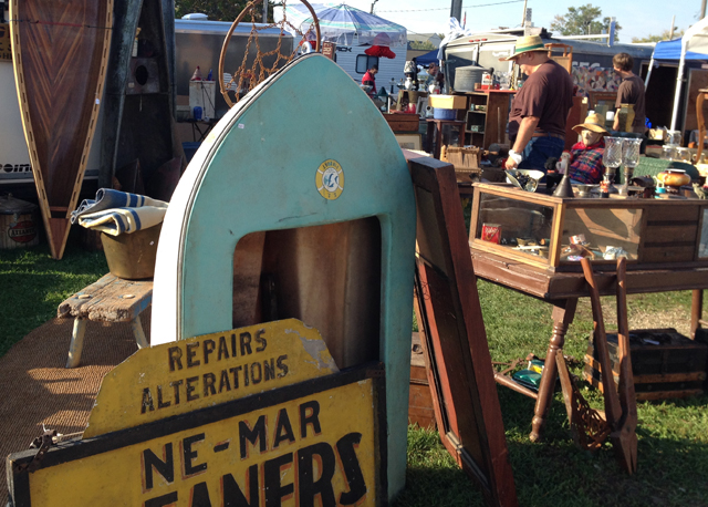 The Elkhorn Flea Market