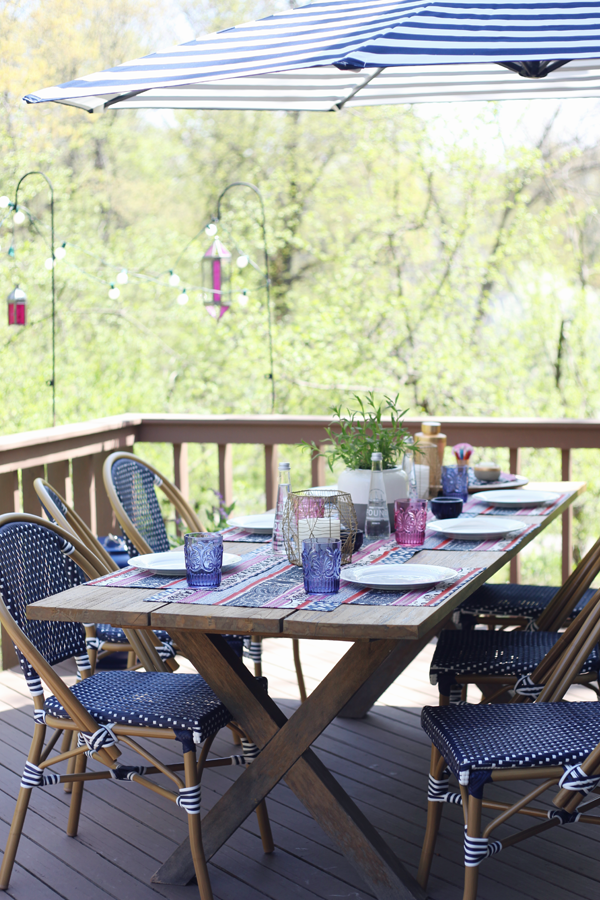 Blogger Stylin Home Tour - Summer Edition 