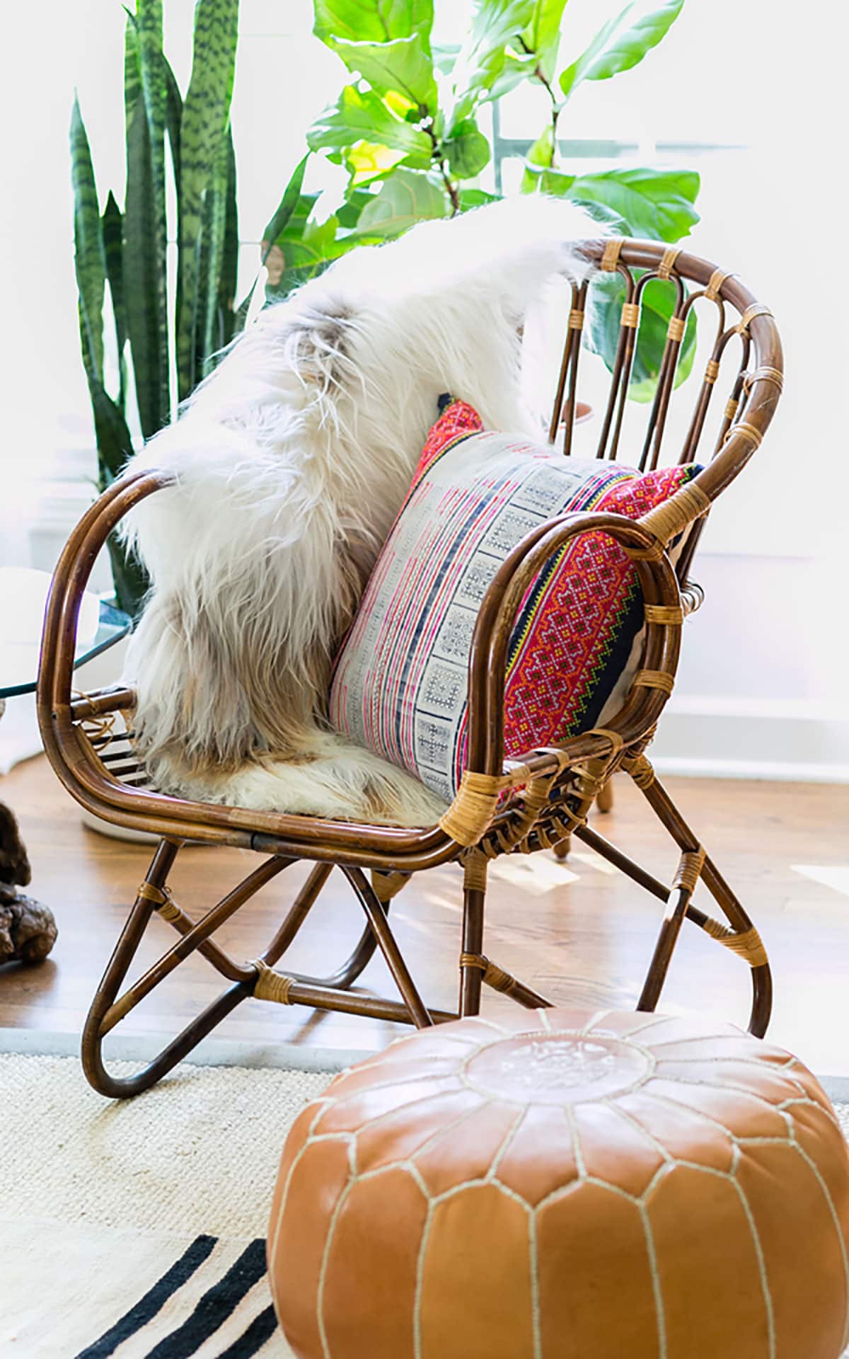vintage boho rattan chair - Modern Boho Living Room Makeover