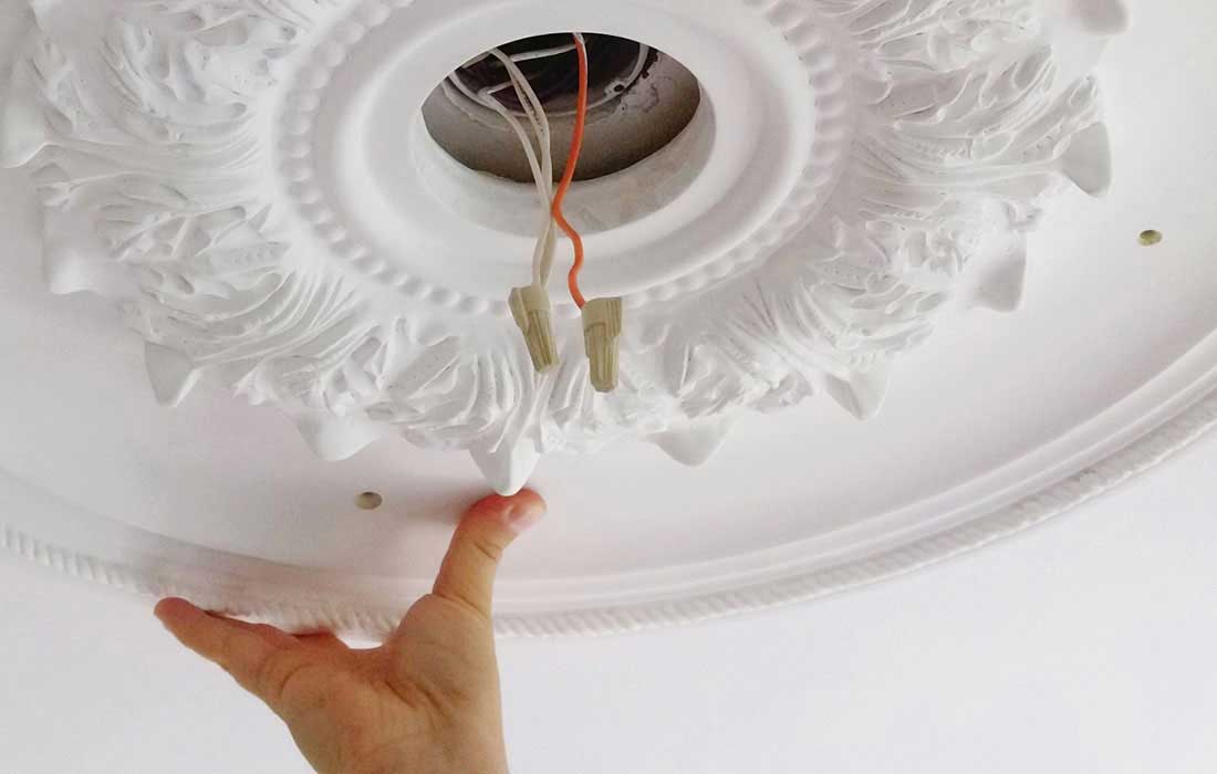 How To Install A Ceiling Medallion House Of Hipsters