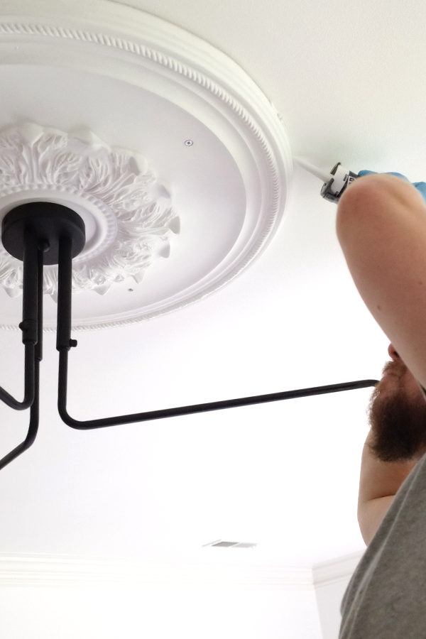 How To Install A Ceiling Medallion And Lighting Diy House Of