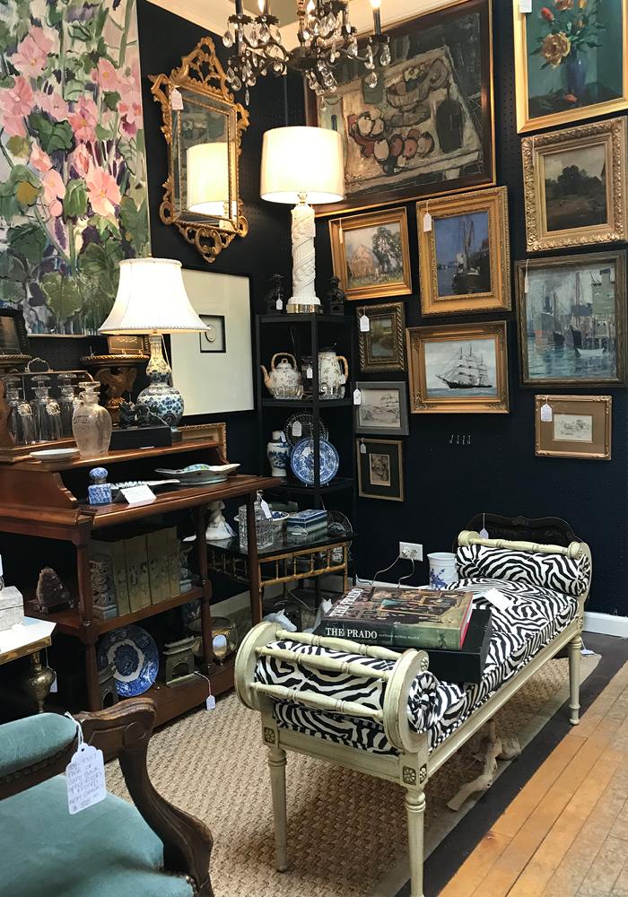 The Ultimate Guide To Vintage Shopping In Chicago - House Of Hipsters