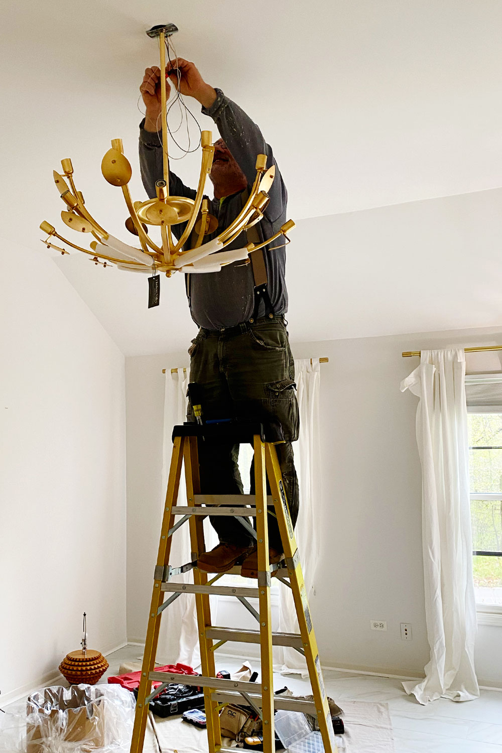 Hudson Valley Lighting Lotus chandelier installation