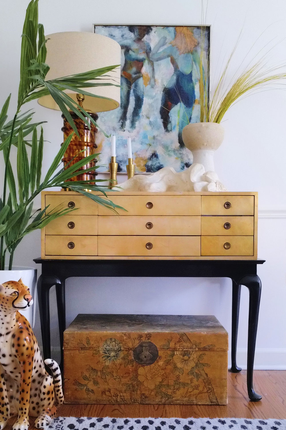 Favorite Vintage Decor - sharing a few favorite antiques I use to decorate my home