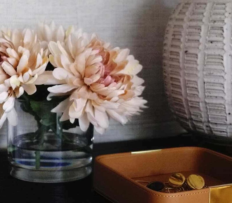 DIY Faux Flowers in Vase with Fake Water