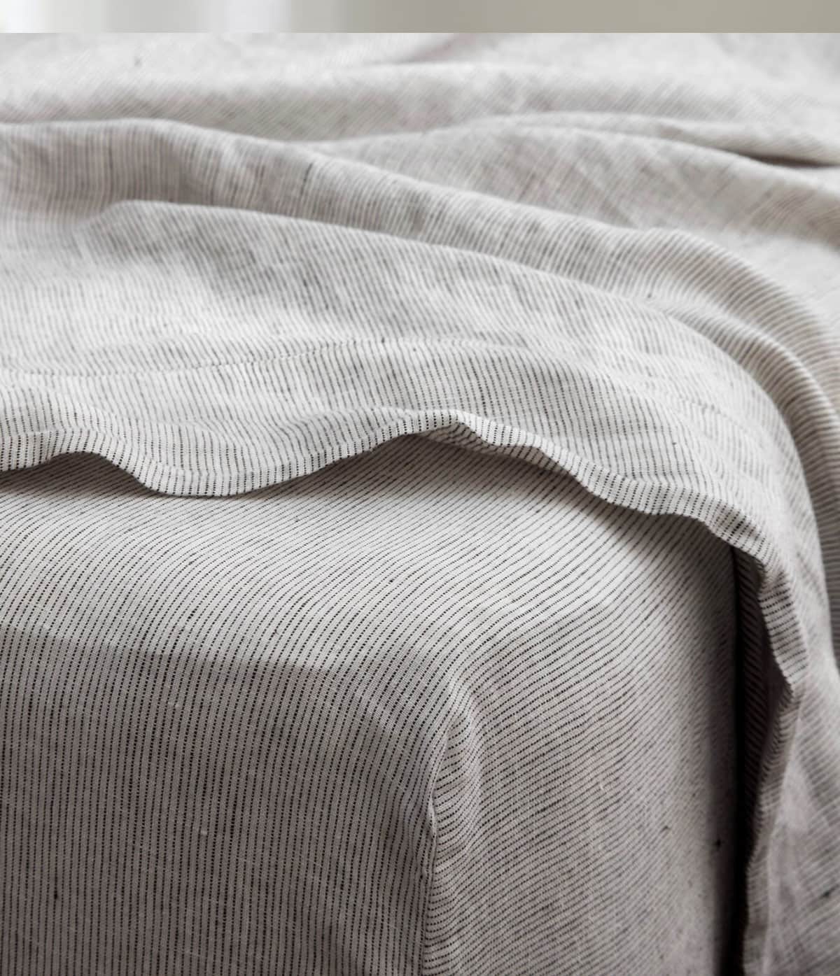 Ultimate Guide To The Best Sheets - Softest Linen Sheets 