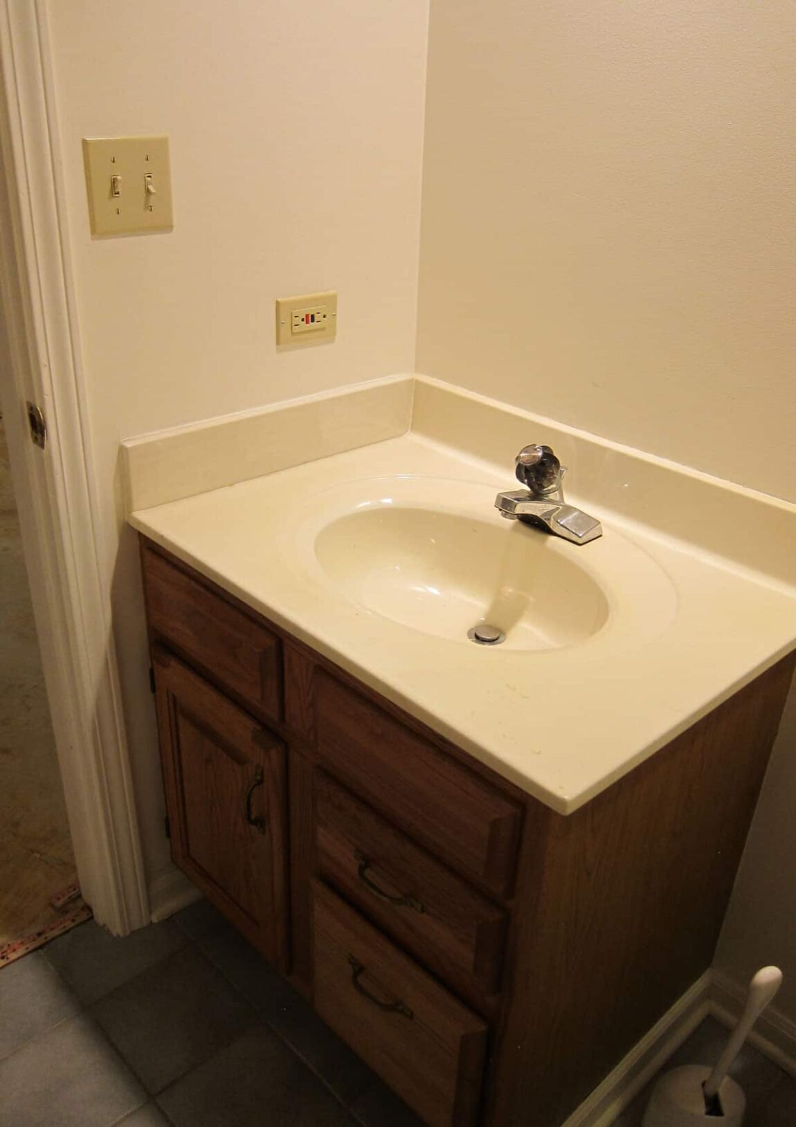 Black and White Bathroom Before & After - House Of Hipsters