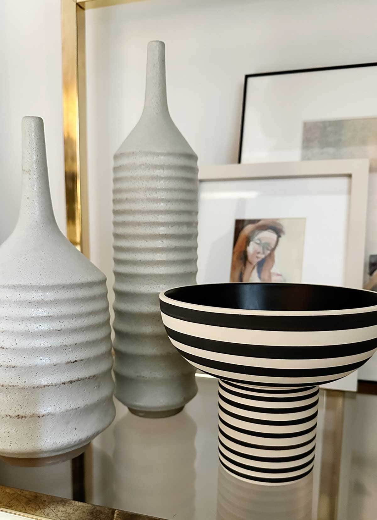 Black and white vase found at the new Wayfair store Chicago Edens Plaza Wilmette, IL