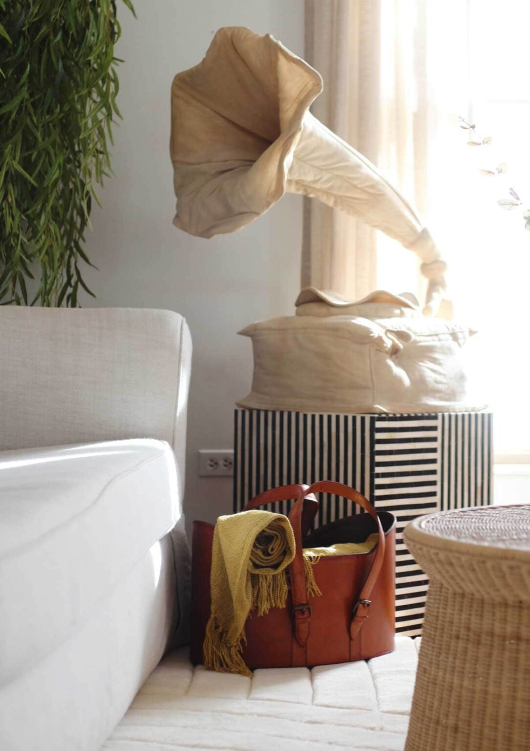 13 Stylish Storage Baskets For Blankets And Throws - House Of Hipsters